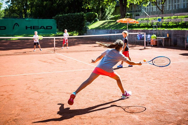 <b>Tenniscamp-Hotel-Post-Bezau-Kids-Matchtraining.jpg