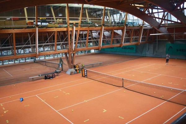 TennisTraveller-Hotel-Post-Bezau-Tennishalle
